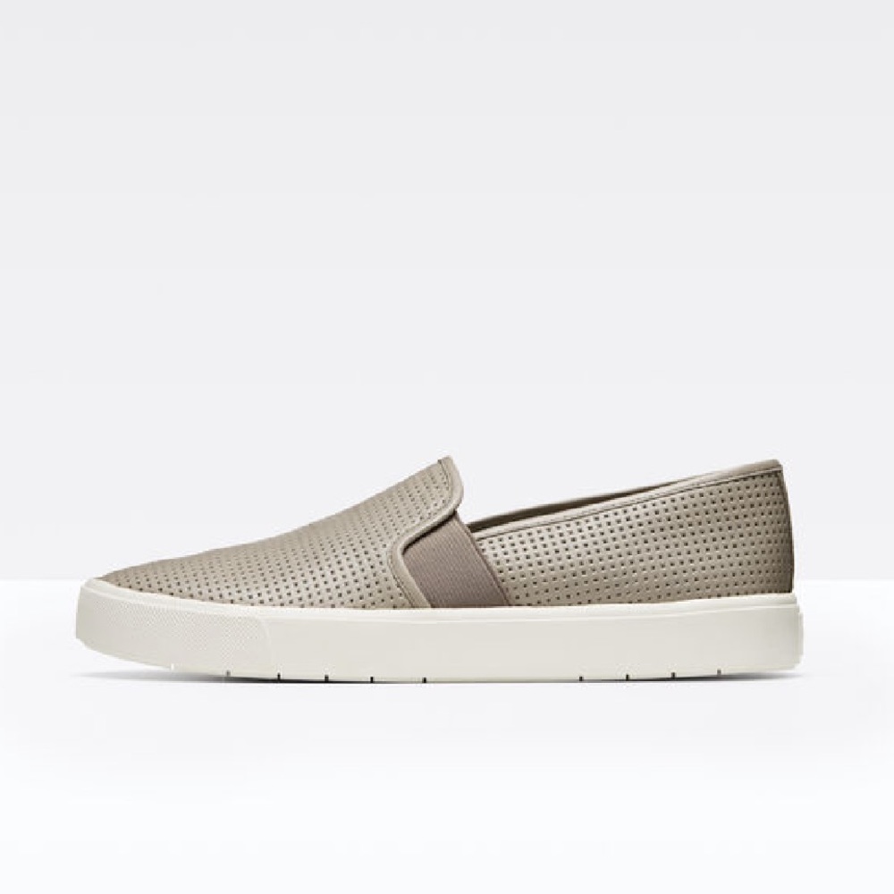 Vince “Perforated Leather Blair Sneaker” Sz 9